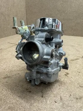 27429-00a Harley-davidson 2742900a Cv40 Carburetor - Softail Fxstd