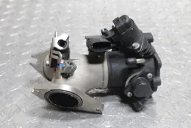 27795-07 Harley-davidson 2009 2007-2022 883 1200 Throttle Body And Intakes Oem
