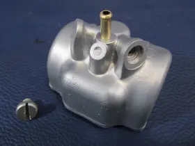 16045-300-004 Honda Cb750 K Carburetor Right Float Bowl B W Drain Screw 1971 - 1972 2