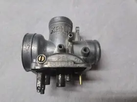 16100-gf5-671 Honda 1983-84 Cr60 Keihin Pe55abuj Carburetor Body Oem