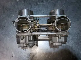 16100-mc2-004 Honda 1982 Cm450c Carburetor Assembly