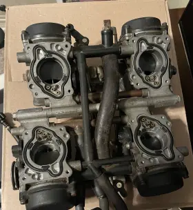 309-405-670 Honda 16100 Mt4-my7 Magna 750 96-03 Carburetors Parts Only Non Running As Is Read Description