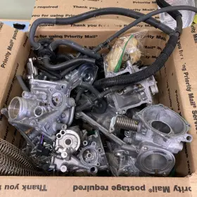 16101-mn0-014 Honda Super Magna Vf700c Vf750c Carburetors Fits 1987-1988