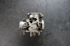 16102-me5-671 Honda 1983 1984 Cb650sc Nighthawk Inside Left Carburetor Housing Empty Body