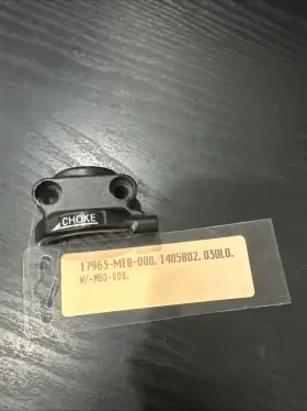 17963-me8-000 Honda Choke Lever Holder Half-clamp 1983 Vf750c Magna