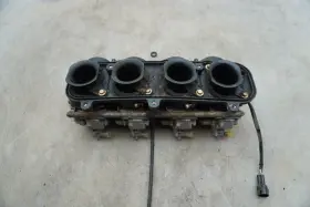 45100-17k03-w05 Kawasaki 01 Ninja Zx-9 Carburetor Carbs E-3824