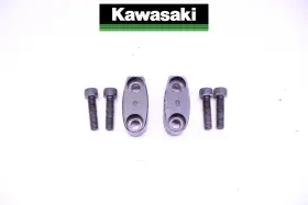 46012-0042-18r Kawasaki #377 Upper Handlebar Clamp Set With Bolts Kawasak Klr650 Klr 650 2012-2018