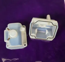2300pj Lectron Carburettor Float Bowl. Powerjet Type Nylon