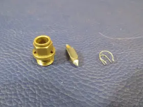13370-16600 Mikuni Suzuki Rm125 402 00 Carburetor Needle Valve Pe175 Rm100 Rm250 Carb Oem