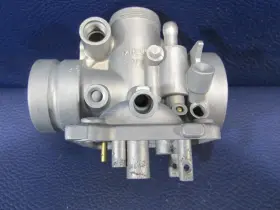 2f5-14101-60-00 Mikuni Yamaha 1978 1979 Dt100 2f5 60 Carburetor Body Carb