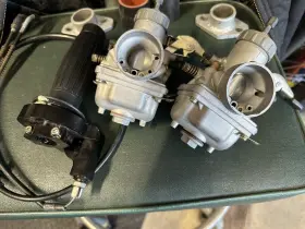 Tbs-09-0451 Mikuni Pair Of Mukini 30mm Carburetors Triumph 500 Kit Adapters