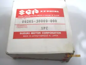 09265-30009-000 Suzuki Motorcycle Oem Part Bearing