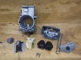 13200-43d10 Suzuki 1992 - 1993 Rm125 Rm 125 Oem Carburetor Mikuni Float Bowl