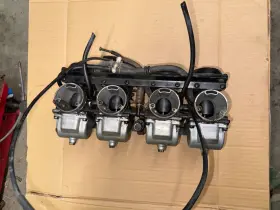 13202-00a10 Suzuki 84 85 86 Gs-1150e Carburetor Set