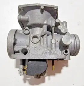 13204-45400 Suzuki Carburetor Body #4 Outer Right 1980-1981 Gs750 Gs 750