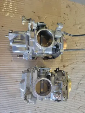 13220-38bf0 Suzuki 2004 Vs1400 Front And Rear Carberator