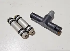 13685-45110 Suzuki Carburetor Fuel Rail Carb Tee Joints Tubes 1980-1983 Gs850 Gs750