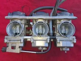 1240670 Triumph 2002 02 Thunderbird 900 Oem Carburetor Carburettor Carb Intake