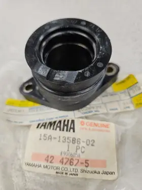 15a-13586-02-00 Yamaha New Oem Carb Joint Fits 1982-83 Xt125/xt200 15a-13586-02-00 Yamaha New Oem Carb Joint Fits 1982-83 Xt125/xt200