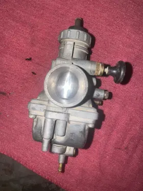15a-14301-00-00 Yamaha 82 83 Xt-200 Oem Carburetor 15a-14301