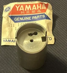211-14112-35 Yamaha Carburetor Throttle Valve Slide