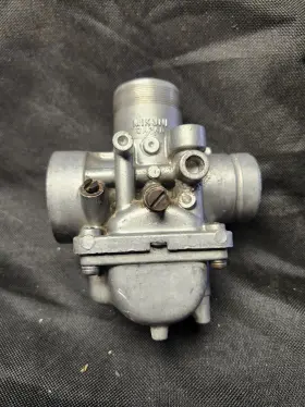 360-14102-02-00 Yamaha 1970 1971 1972 R5 Yr5 Carburetor Carb Right Side Mikuni 280 A2