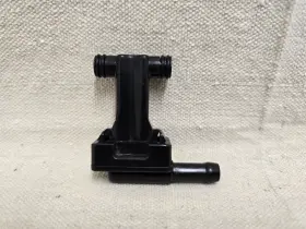 4jh-14350-00-00 Yamaha R6 Yzfr6 99-02 Carburetor Carb 3 Way Joint Pipe Adaptor