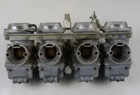 Yamaha 5n8-14900-00-00 1982 1983 Xj650 Hitachi Carburetor Set Oem Hsc32 32mm